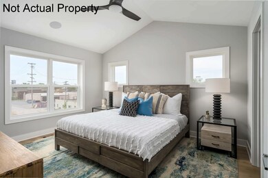 1249 Cromartie Ln, Columbus, OH 43201 - photo 5