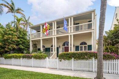 64 Front St -2