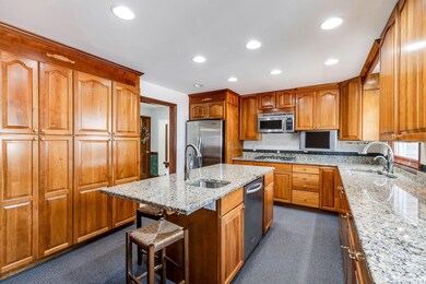 3 Kitchen 1