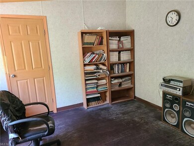 6709 Root Rd, Conneaut, OH 44030 - photo 5