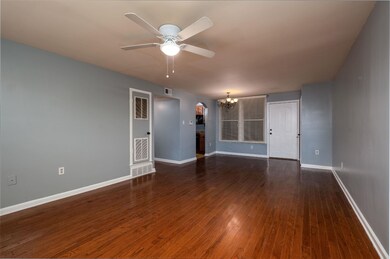 220 S Mclean Blvd unit 8, Memphis, TN 38104 - photo 4