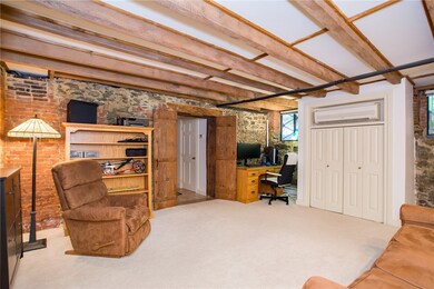 395 Benefit St unit 6, Providence, RI 02903 - photo 2