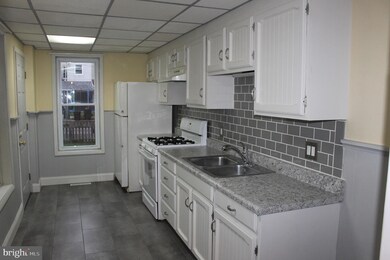 313 Spruce St, West Reading, PA 19611 - photo 5