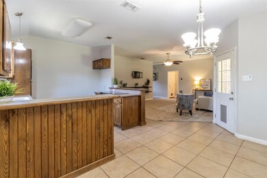 329 Clark Ave, Weatherford, TX 76085 - photo 6