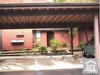 Car Port parking conviently located in front of th