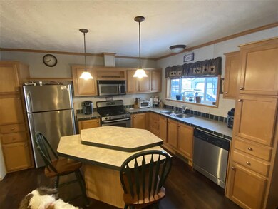 396 Park St, Barton, VT 05822 - photo 6