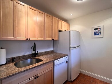 191 Thorndike St unit 1, Lowell, MA 01852 - photo 7