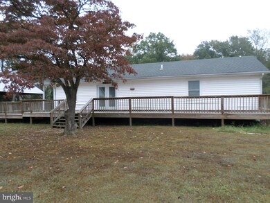 3300 Stratford St, Colonial Beach, VA 22443 - photo 6