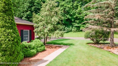6827 Cardinal Ln, Lansing, MI 48917 - photo 5