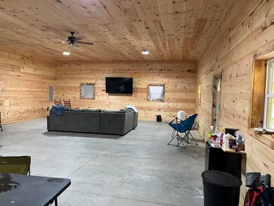 2748 Damron Creek Rd, Russell Springs, KY 42642 - photo 6