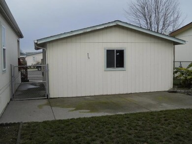 2137 Nick Way, Grants Pass, OR 97527 - photo 3