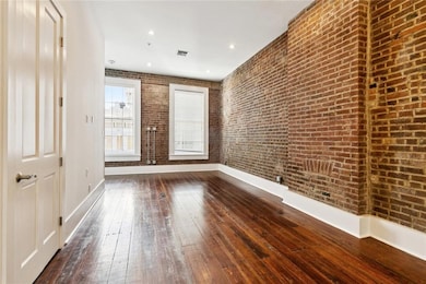 204 Decatur St unit 2B, New Orleans, LA 70130 - photo 6