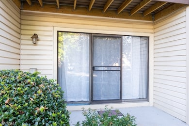 302 English Place unit D2, Basking Ridge, NJ 07920 - photo 6