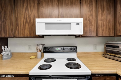 10828 N Biltmore Dr unit 223, Phoenix, AZ 85029 - photo 6