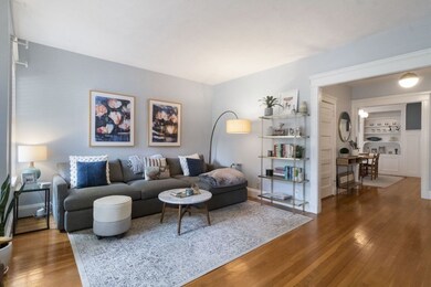 76 Parkman St unit 2, Brookline, MA 02446 - photo 3