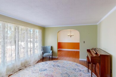 814 E Ocean - Interiors_22