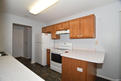 968 Wheatfield Ln, Churubusco, IN 46723 - photo 7