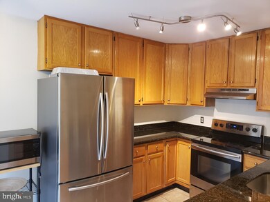 302 Wyndale Dr, Chalfont, PA 18914 - photo 5