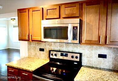 1117 Willow Branch Ave, Jacksonville, FL 32205 - photo 6