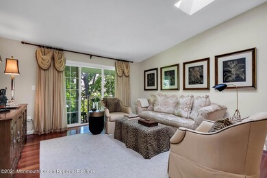 90 Players Cir unit E2, Tinton Falls, NJ 07724 - photo 2