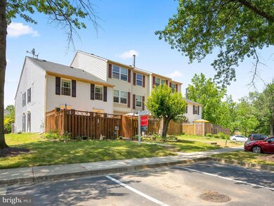 3328 Tapestry Cir, Burtonsville, MD 20866 - photo 6