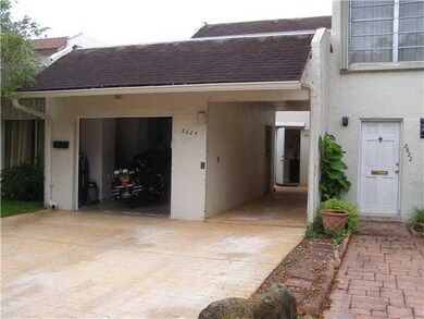 Parking Lot/Garage