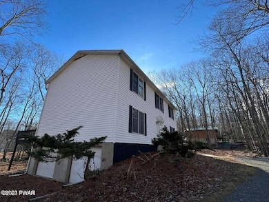 102 Forest View Dr, Hawley, PA 18428 - photo 2