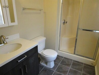 656 N Shore Blvd, Franklin, IN 46131 - photo 7