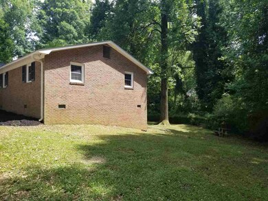 829 Winterhawk Cir, Inman, SC 29349 - photo 2