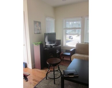27 Montgomery St unit 1, Cambridge, MA 02140 - photo 5