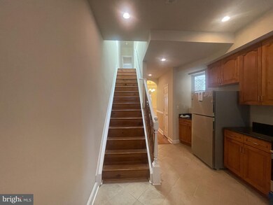 526 Sanford Place, Baltimore, MD 21217 - photo 7