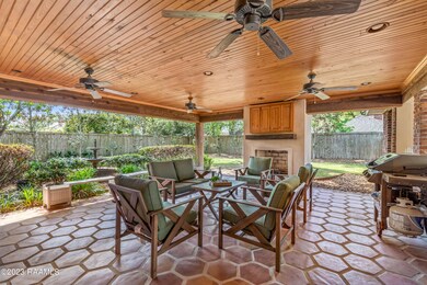 1000Greenbriar-25