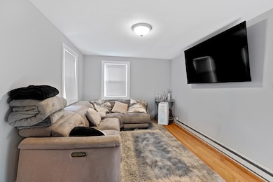 7 Vining Ct unit 2, Woburn, MA 01801 - photo 6