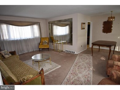 501 W 2nd St, Palmyra, NJ 08065 - photo 5