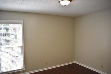 205 N Wesleyan Cir, Macon, GA 31210 - photo 7