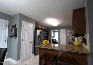 103 Daleview Kitchen