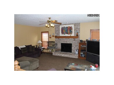 699 Rock Creek Dr, Aurora, OH 44202 - photo 3