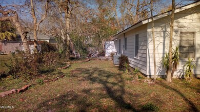 301 Ballentine St, Bay Saint Louis, MS 39520 - photo 5
