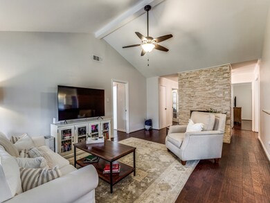 14127 Barryknoll Ln, Houston, TX 77079 - photo 7