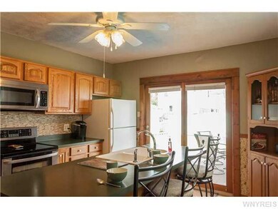 1126 James Ave, Niagara Falls, NY 14305 - photo 6