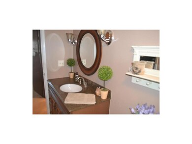 Upgraded bathroom Fixtures