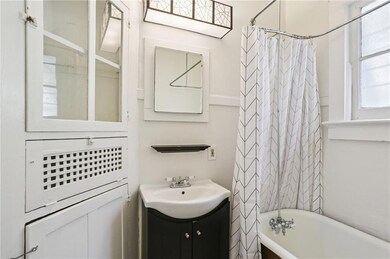 7220 Sycamore St, New Orleans, LA 70118 - photo 6