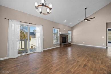 4657 Fields Way, Lorain, OH 44053 - photo 7