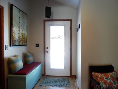 3912 Ridgewood Dr, Erie, PA 16506 - photo 3