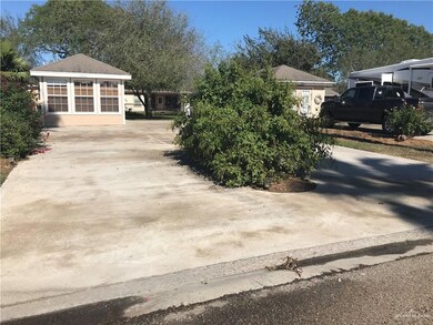 4008 Mallard Dr, Mission, TX 78572 - photo 2