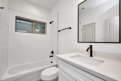 4541 Old Yale St, Houston, TX 77018 - photo 5