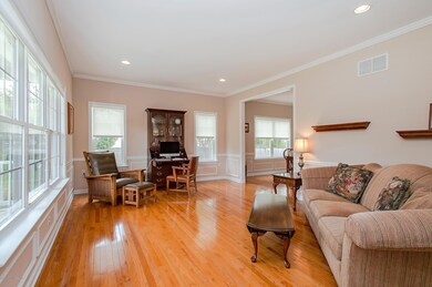 118 Larrabee Blvd, Howell, NJ 07731 - photo 4