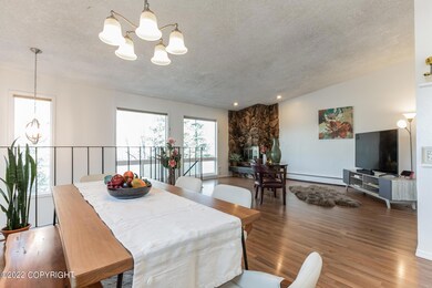 4202 Pinnacle Cr Front Photo 6