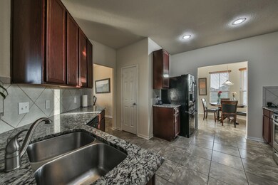 4711 Wheel Wright Trail, Rosenberg, TX 77471 - photo 6