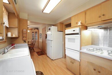 38 Jayne St, Algonquin, IL 60102 - photo 4